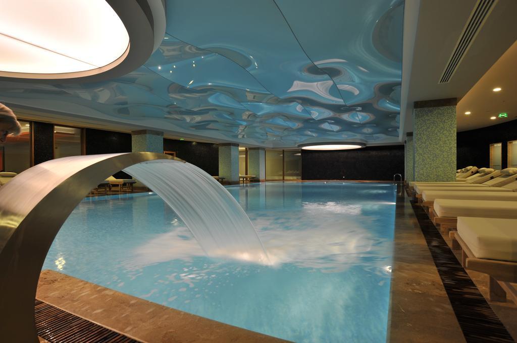 Ramada Plaza Antalya Hotel Exterior photo The pool at the spa